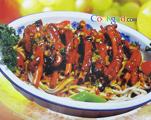 手抓排骨面的做法