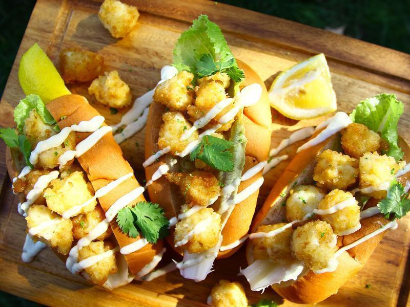 炸小干贝大亨堡的做法