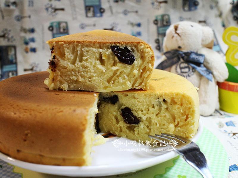 电子锅料理~巧克力葡萄松饼蛋糕的做法