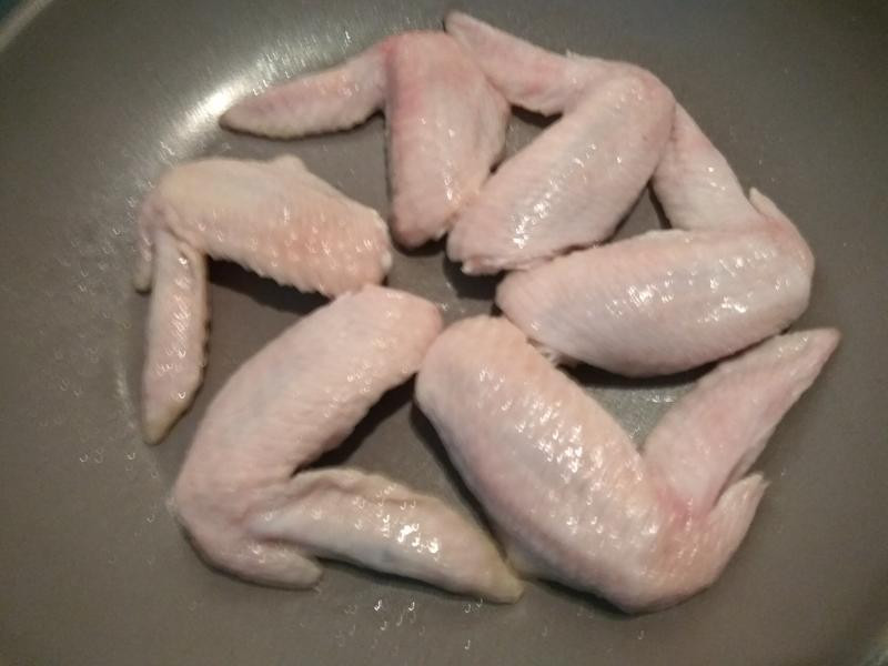 ���𼦳������