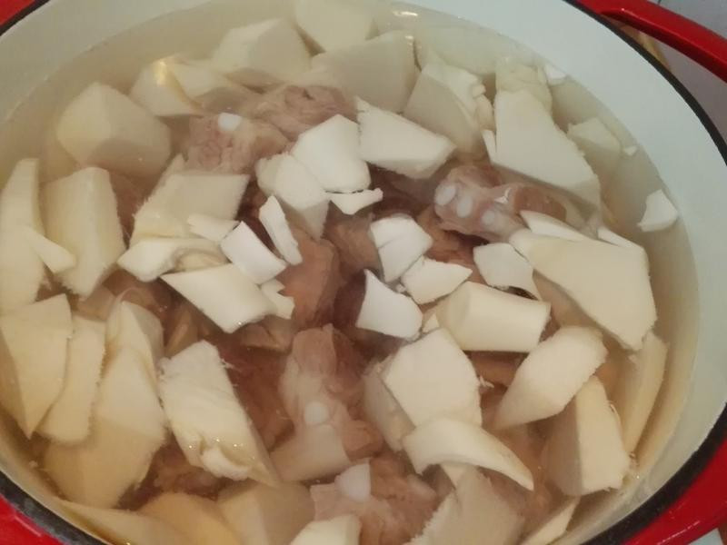 �������ǣ��ʹ��ǣ���������