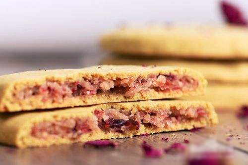 ÇïÌìÂäÒ¶ÂúµØ£¬ÄÇÎÒÃǾÍÀ´×öÜñÂóÏÊ»¨±ý°É£¡µÄ×ö·¨