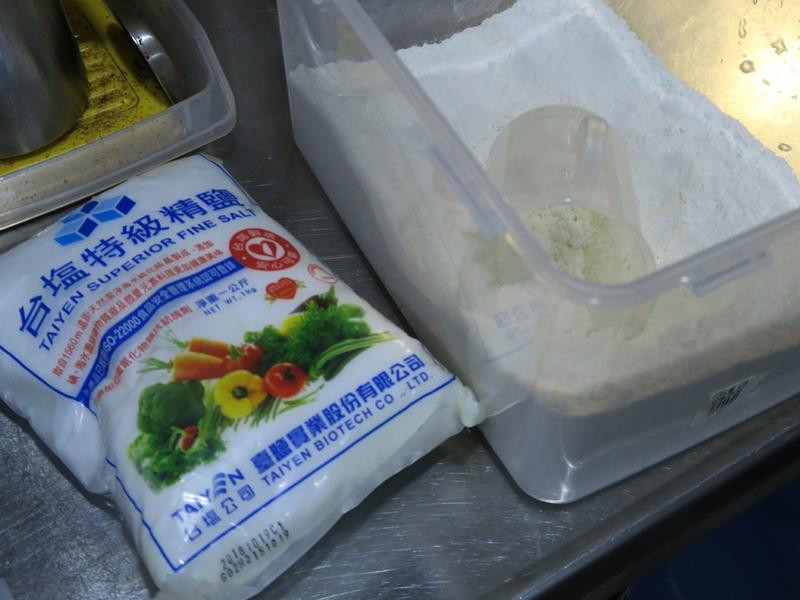 ����ζ������������