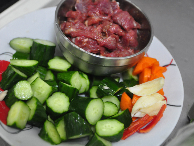 ����ţ��Ƭ���ƹ϶�������