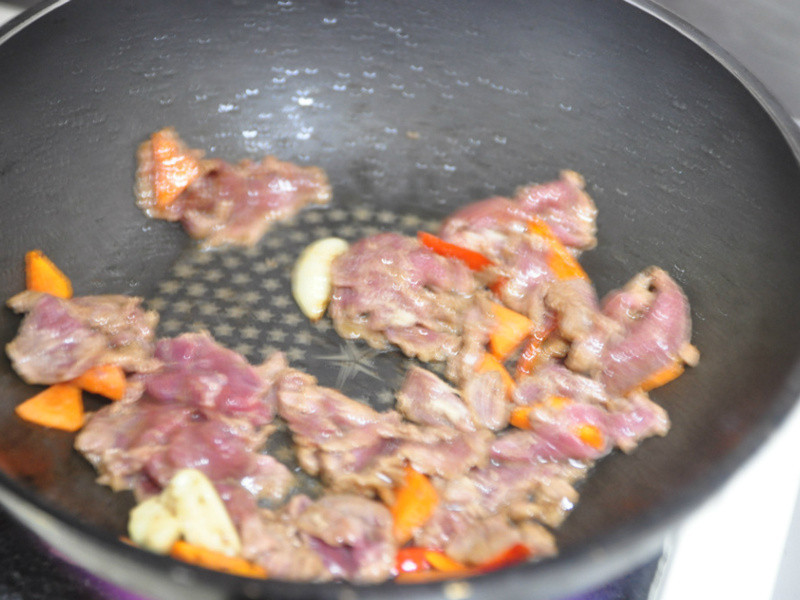 ����ţ��Ƭ���ƹ϶�������