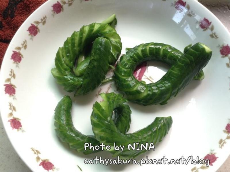 ��NINA��÷��С�ƹϵ�����