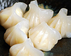 虾仁玉米饺的做法