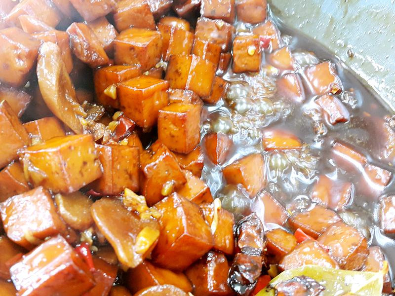 �����۶��ɵ�����