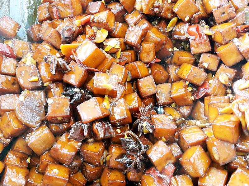 �����۶��ɵ�����