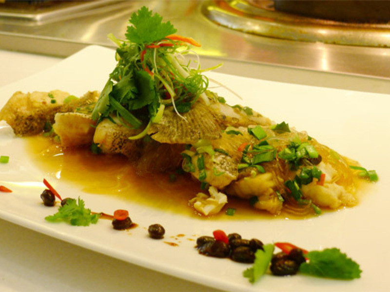 酱烧石斑鱼(豆油伯豆豉食谱)的做法