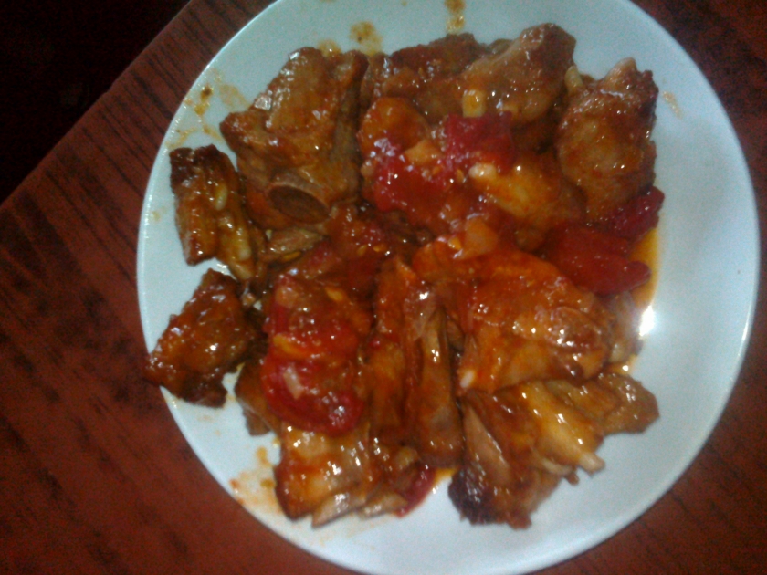 番茄烧小排的做法