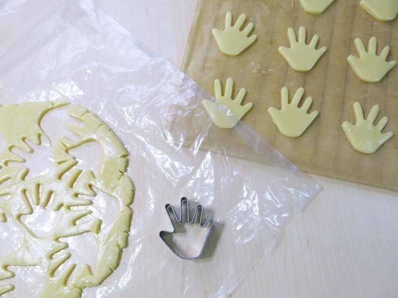 ��ָ���ͷ��ۿ�ζ���ɵ�����