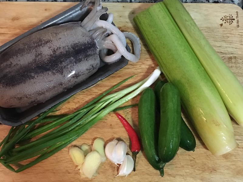 �׻ƹϳ���֦������