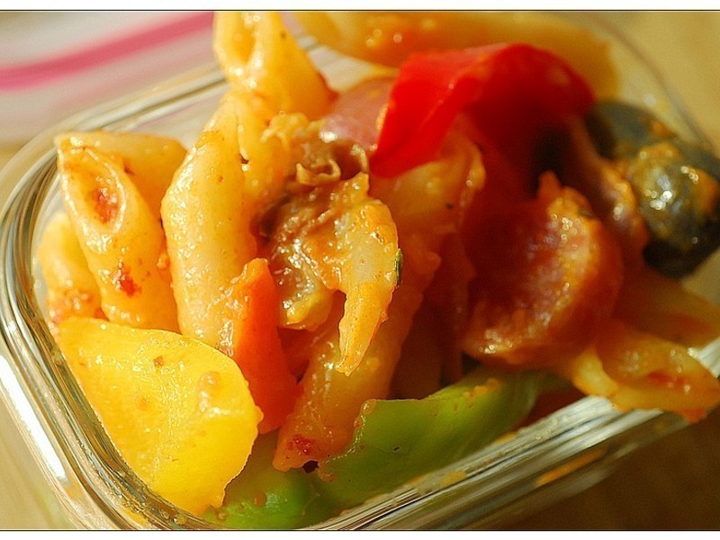 茄汁斜管面的做法