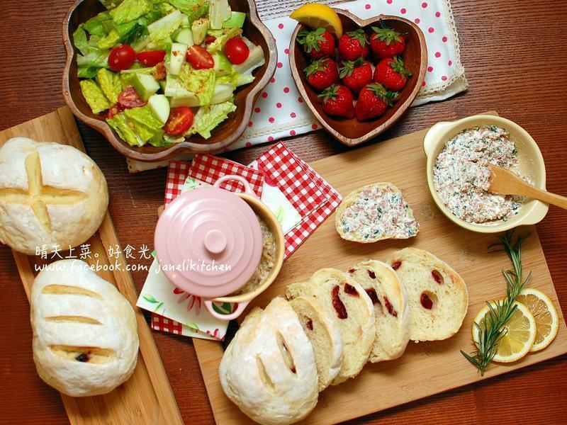 野餐-酒渍果干面包【HOLA幸福食堂】的做法