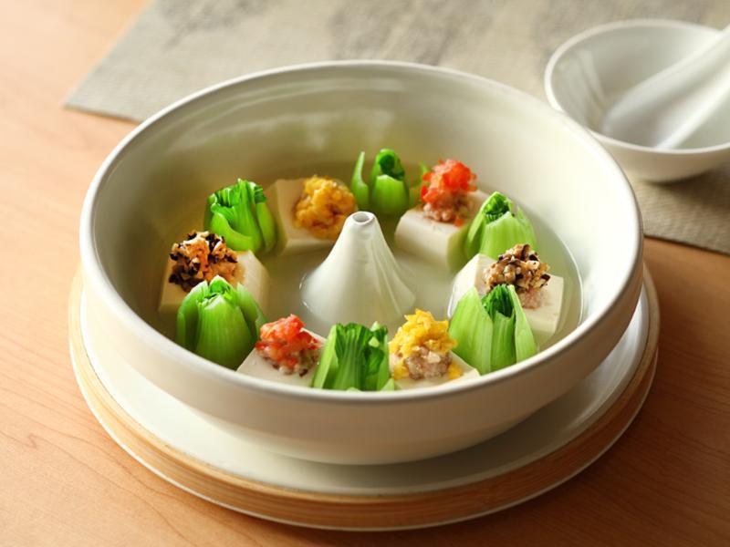 五彩时蔬鲜肉蒸豆腐的做法