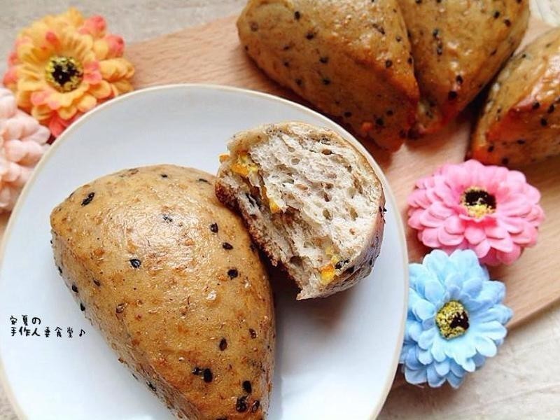 橙香芝麻面包的做法