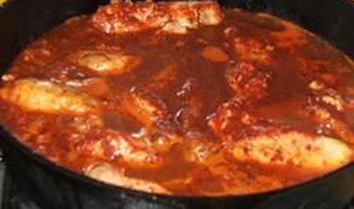 红辣椒酱香肠鸡的做法