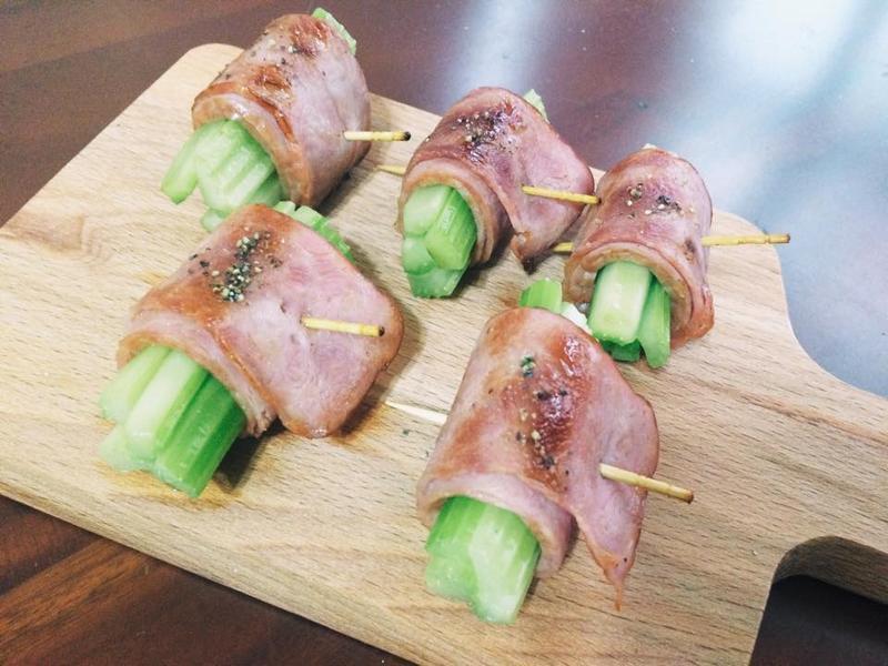 西洋芹培根卷的做法