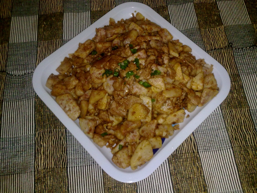 干炒酱清芋头猪肉片的做法