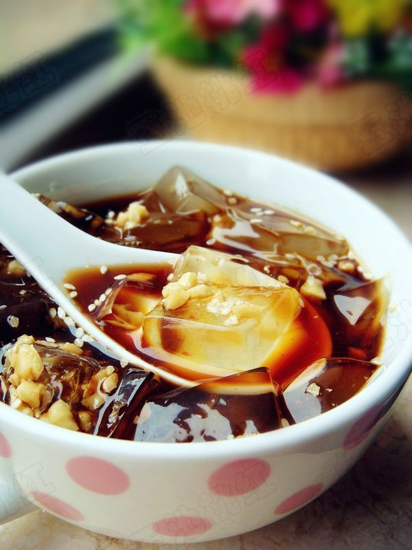 ���ƾ�Ө��͸���ڸ������ġ������۷۵�����