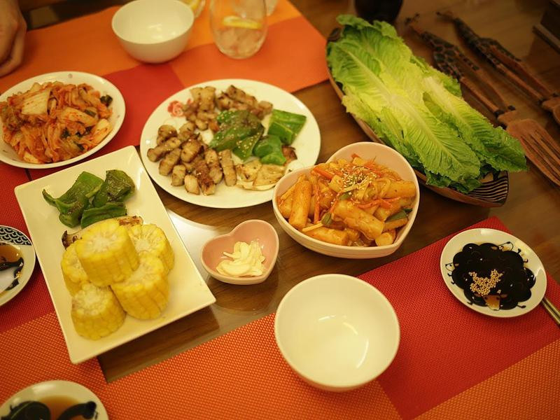 ������ɫ�������������