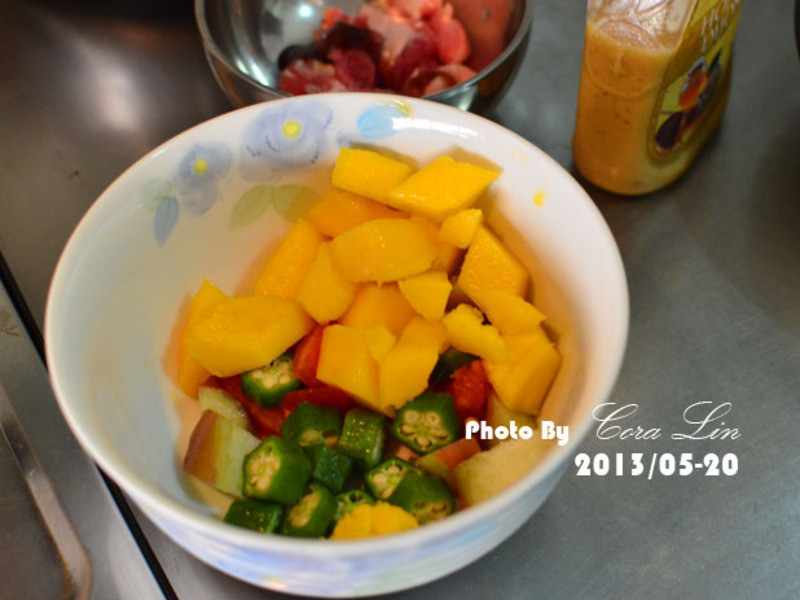 ¡¾Àî½õ¼Ç125ÖÜÄê¾É×¯ÌØ¼¶òºÓÍ¡¿Ï–ÖËáÌðË®¹û°åµÄ×ö·¨