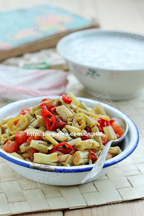 ����޳�˹���������ϵ�����ζ������