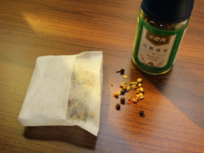 ��н��ռ����ŵ�����