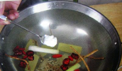 家常药膳火锅的做法