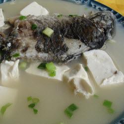 奶汤鲫鱼的做法