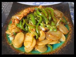 青椒肉丝炒年糕的做法
