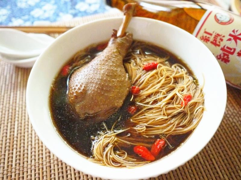 �Ⱥ����ĵ���Ѽ���ߵ�����