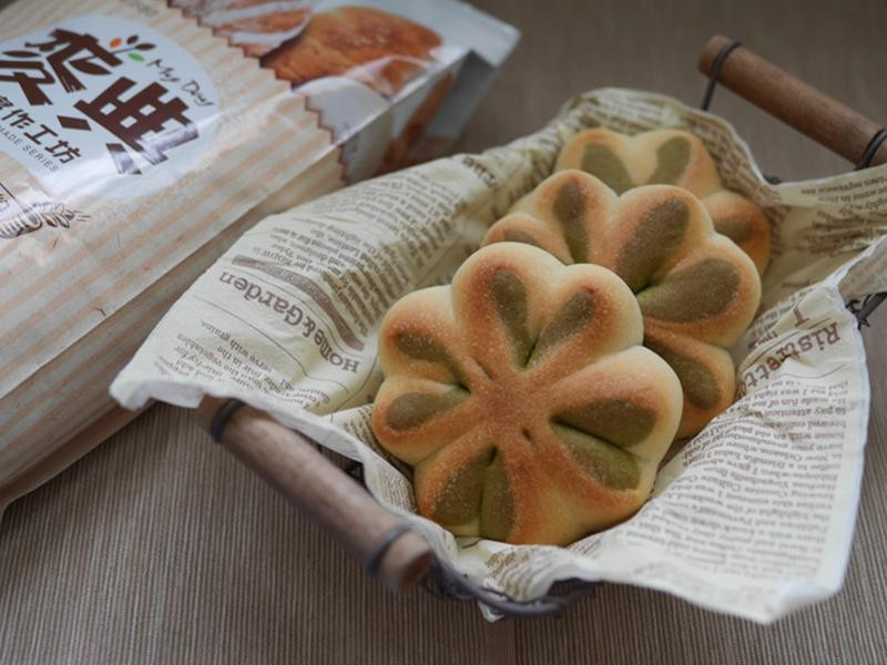 抹茶幸运草面包的做法