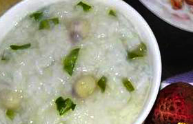 ������ʵ��Ҷ�������