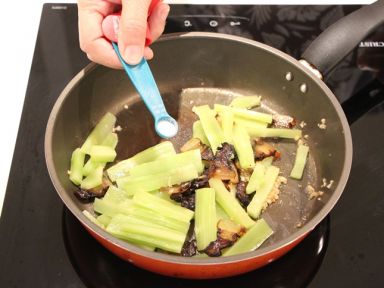 ���⳴ݫ�������