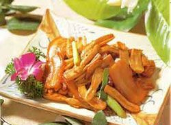 鸡腿菇咸肉的做法