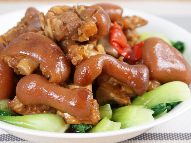 【哇菜影音食谱】卤猪脚的做法