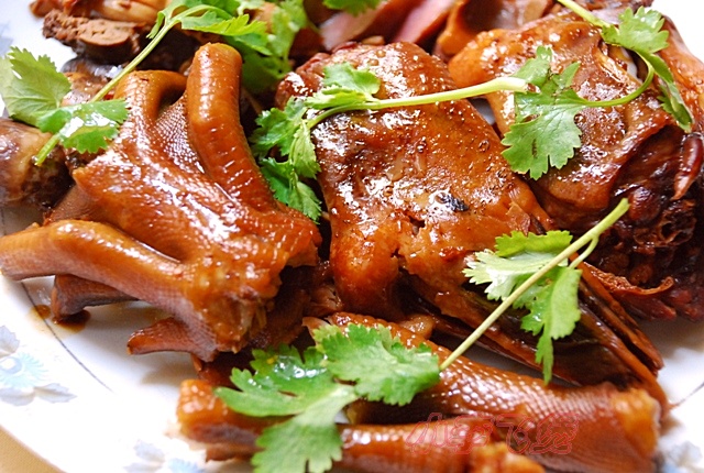 ±ˮ��ͷ��Ŷ��ӵ�����