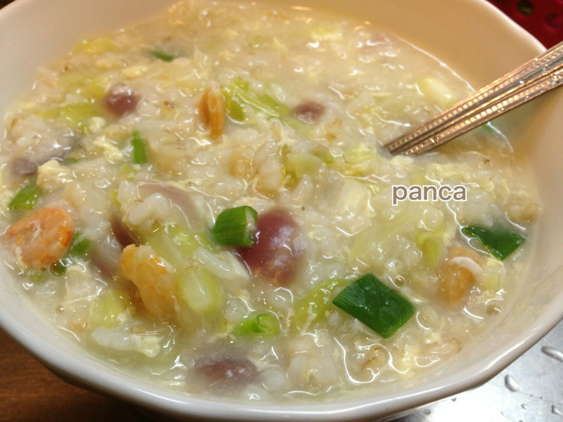 虾米洋葱菜蛋粥【剩饭料理】。胖卡瘦不了食谱的做法