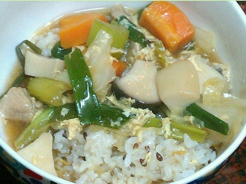 蔬菜亚麻子烩饭的做法