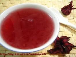 玫瑰茄炖银耳的做法