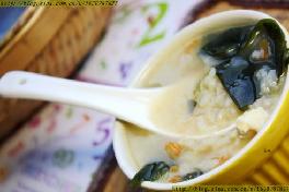 海带鱼肉粥的做法