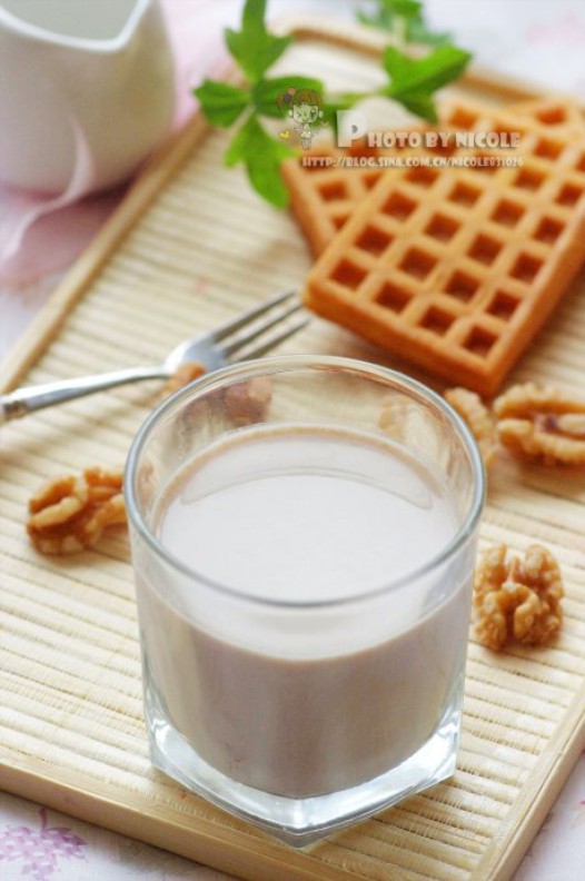 �����ʺ���¶������