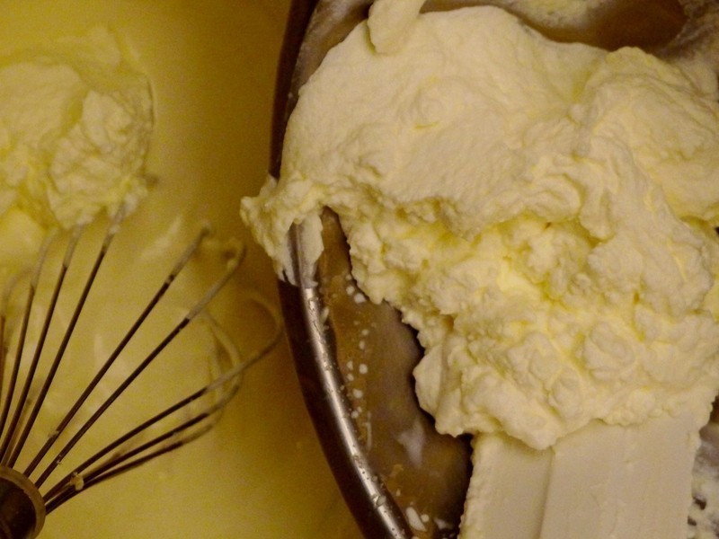 ���۽�������С�ɱ�������