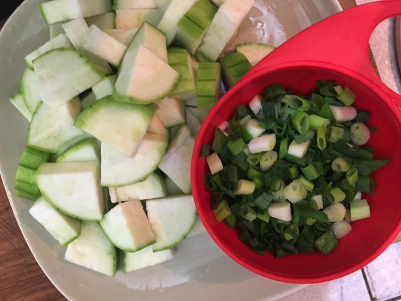 ������˿�ϸ��۵�����