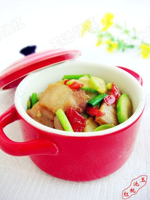 ˬ�ڶ罷�廨�⳴����«������