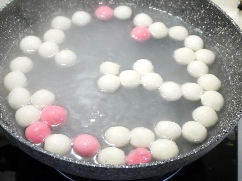 Ԫ��QQ������˾����HOLA�Ҹ�ʳ�á�������