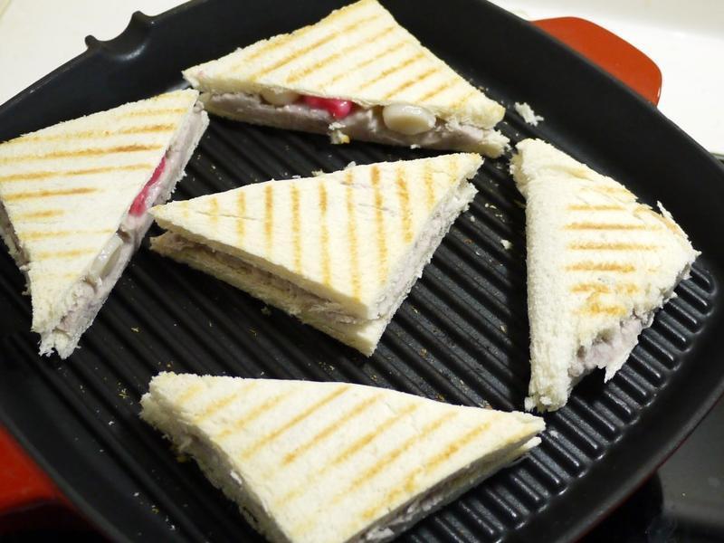 Ԫ��QQ������˾����HOLA�Ҹ�ʳ�á�������