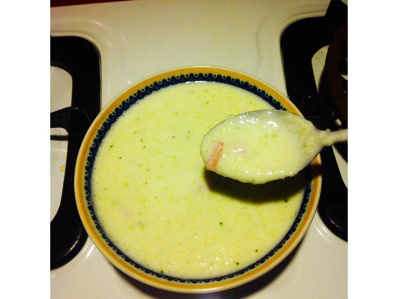 �h������ͨ�ķ۵�����